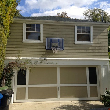 Rustinc Beverly Hills Home With Redwood Siding