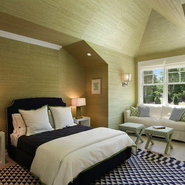 Bishops Pond Southampton Village: F Model