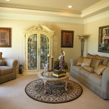 Traditional Living Room