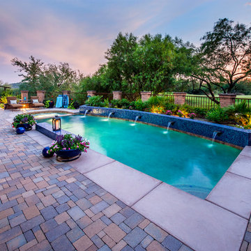 Contemporary with Old-World-Fashion