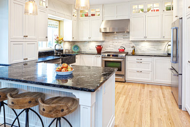 Inspiration for a transitional kitchen remodel in Boise