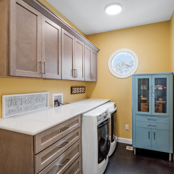 Webster Groves Laundry & Mud Room Conversion