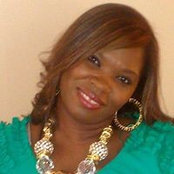 Keisha Sewell's photo