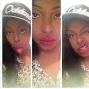 Chanelle Benton's photo