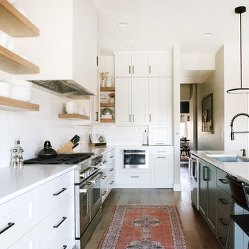 Modern Family Kitchen