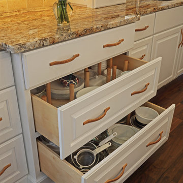 Transitional Kitchen, Maplewood, MN