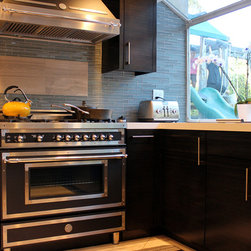 Laguna Bamboo - Kitchen Cabinetry