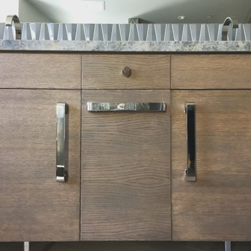 Custom Vanities & Dressers