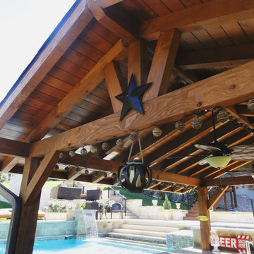 Riverplace Pool & Outdoor Kitchen