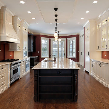 Traditional White Kitchen with Island