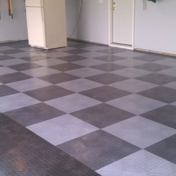 RaceDeck garage