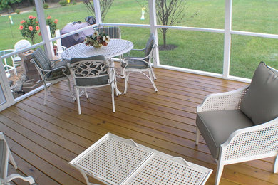 Maintainance Free Screen Room.  Stained and sealed wood deck for natural beauty