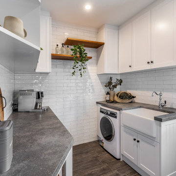 Modern Farmhouse Kitchen with Blackwood Timber Features