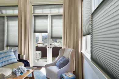 Living room - transitional living room idea in DC Metro