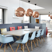 Corner dining
