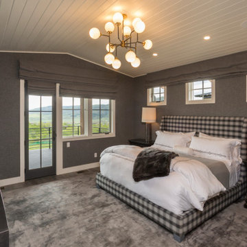 Clean Steamboat Farmhouse