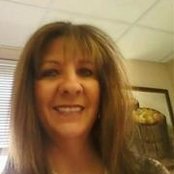 Leslie Lively's photo