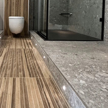 Minimalist Bathroom