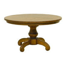 Casual Dining off Kitchen