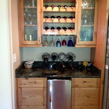 Wet Bars & Wine Areas