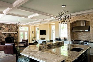 Example of a classic kitchen design in Detroit