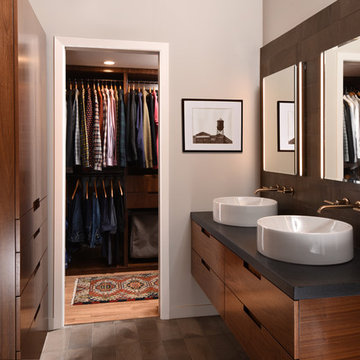 Des Moines, IA – Brown Camp Lofts - Remodel - Transitional