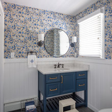 Maisie bathroom