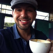 Victor Enchautegui's photo