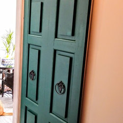 Barn Doors - Home Decor