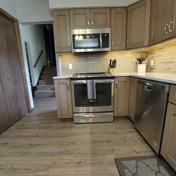 Moline Kitchen & Baths Remodel-Dura Supreme Cherry Hanstone Fusion Onyx