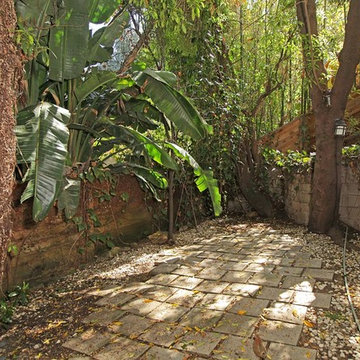 3414 Troy Drive