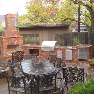 Outdoor Fireplace with Outdoor Kitchen