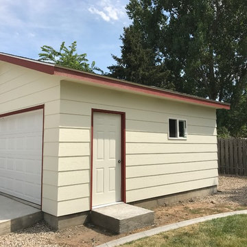 Lucero Garage