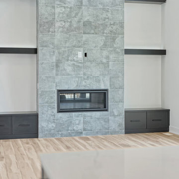 Bennington 1.5 Story full of FUN Accents!