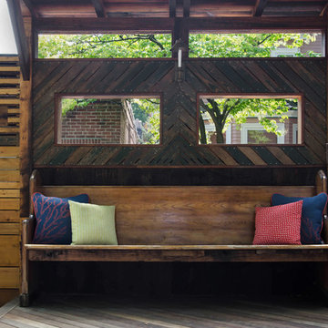 Magical backyard oasis in the city