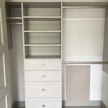 Transitional Closet Design