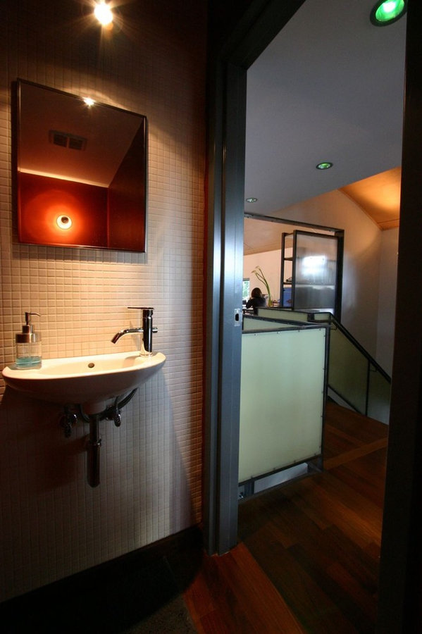 900 square foot House and Garden