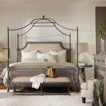 Hooker Furniture Bedroom True Vintage King Fabric Upholstered Canopy Bed