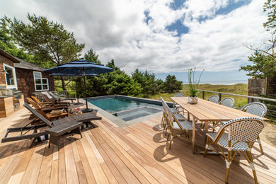 Inspiration for a craftsman pool remodel in Seattle
