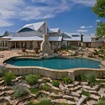 Fredericksburg/Grapetown Texas Ranch Pool/Spa/Waterfall