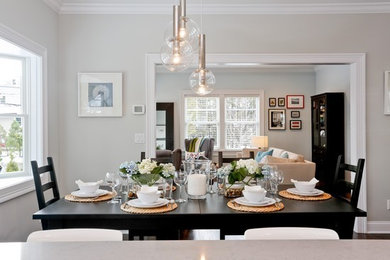 Inspiration for a contemporary dining room remodel in New York