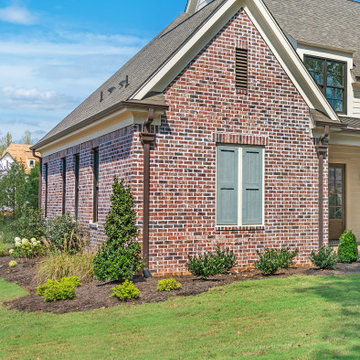 Tavern Hall Brick Home - Tennessee