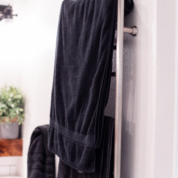 English Chestnut | Master Bathroom