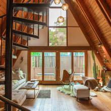 Houzz TV: A Mid-Century A-Frame Revamped for Creative Living