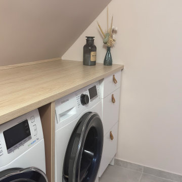 Rénovation complète d'un étage à HILLION :  buanderie , salle de bain, dressing