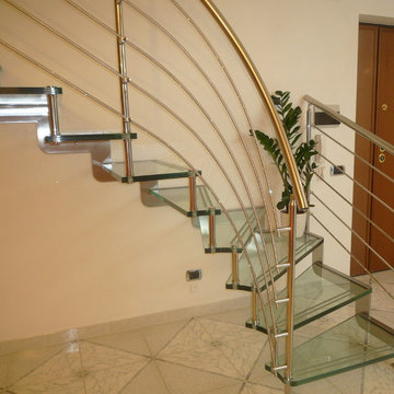 Scala in acciaio inox e vetro