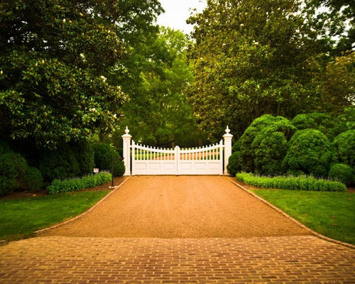 Traditional Nashville Landscape Ideas, Designs, Remodels & Photos