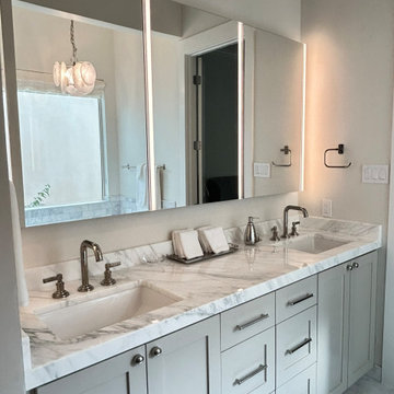 Greek style Bathroom