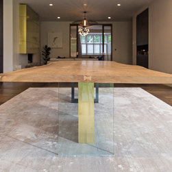 K - Salvaje - Dining Tables