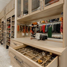 Master Closet Reno